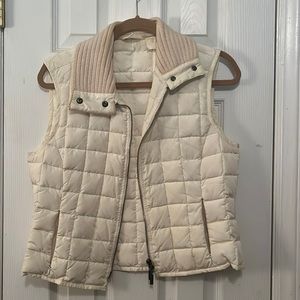 Monicker, quilted, down vest.